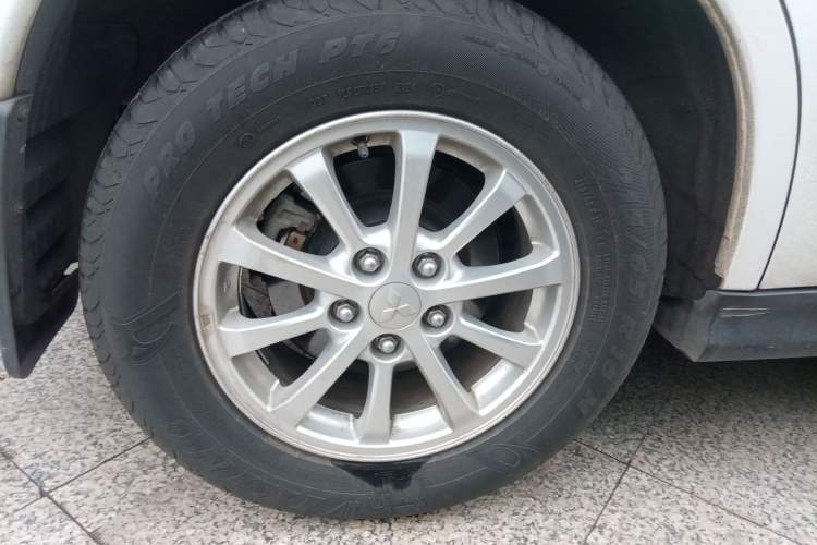 Used Mitsubishi ASX 2013 2.0L CVT Two-Wheel Drive Elite Edition