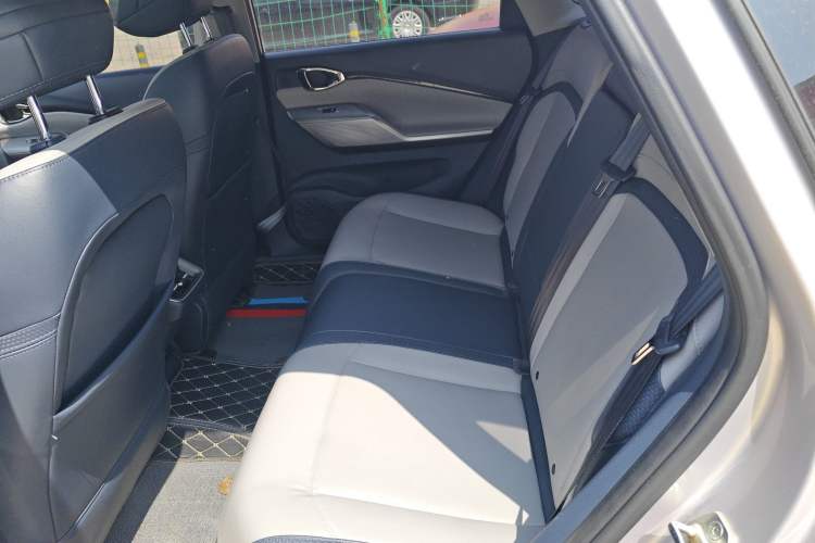 Used Baojun RC-5 2020 1.5T CVT Smart Shine Prestige Edition
