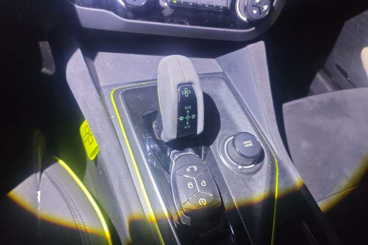 Used Lynk & Co 03 2019 03+ 2.0TD Automatic Wind-Chasing Edition Gear Lever