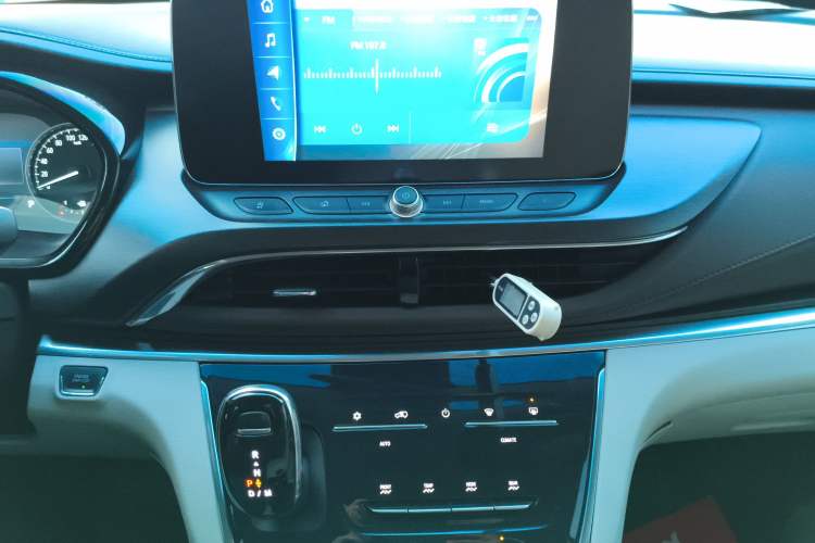 Used Buick GL8 2021 Land Cruiser Executive Class 652T Comfort Model