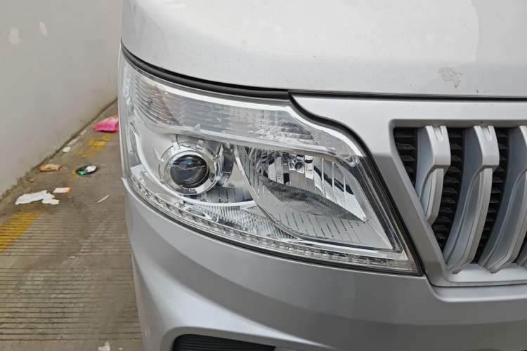 Used CHANGAN KAICHENG Ruixing M60 2023 1.5L GDI Comfort-Class Passenger Vehicle 6/7 Seats
