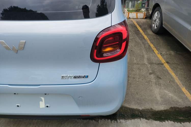 Used Wuling Hongguang MINIEV 2025 Four-Door Version Zhenxiang+ Edition