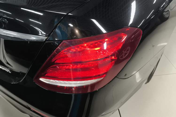 Used Mercedes-Benz E-Class 2019 E 200 L Sport Edition