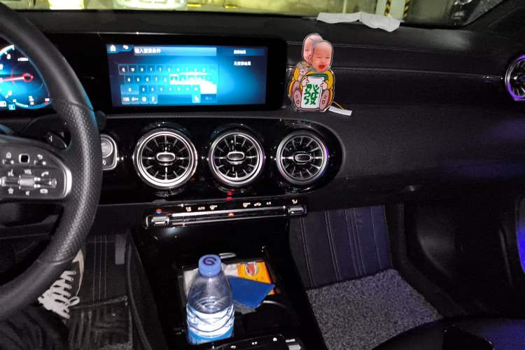 Used Mercedes-Benz A-Class 2022 Restyled A 200 L Sport Sedan Fashion Version
