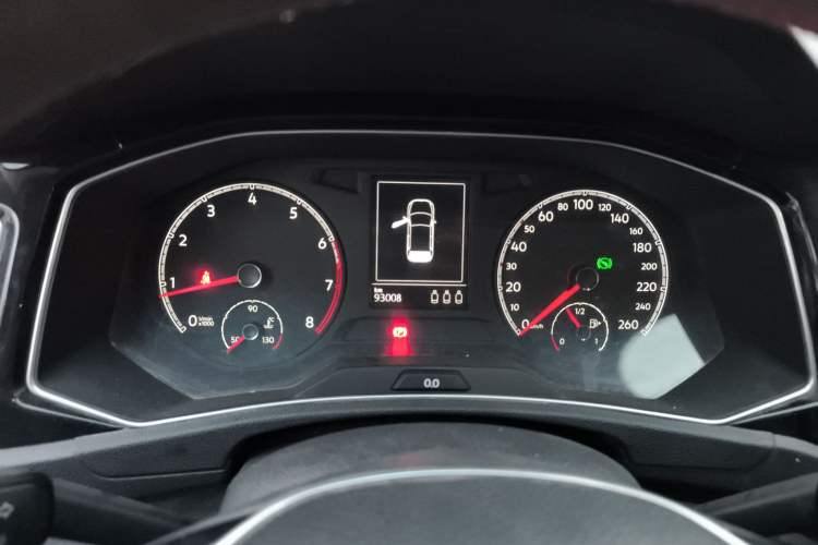 Used Volkswagen T-ROC 2019 280TSI DSG Two-Wheel Drive Comfort Version China VI Standard Instrument Cluster