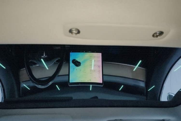 Used Tesla Model 3 2019 Long-Range All-Wheel-Drive Version