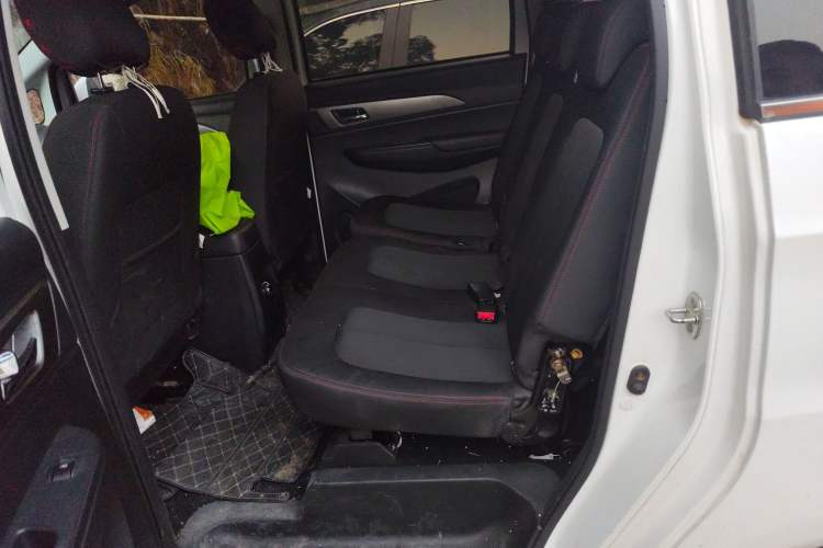 Used CHANGAN KAICHENG Ruixing S50 2017 1.5L Manual Comfort Model China V Standard
