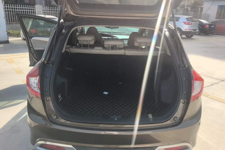 Used Honda Jade 2013 1.8L automatic Comfort version 5 seats