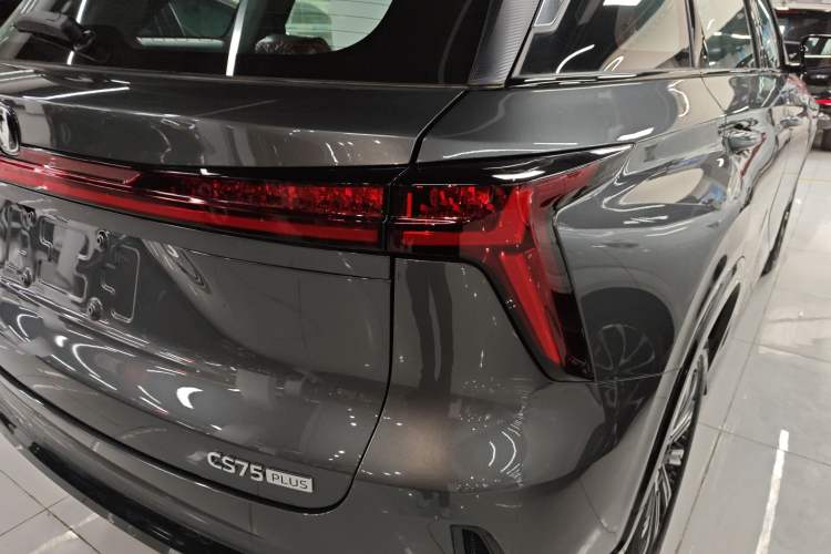 Used Changan CS75 PLUS 2026 Model, Smart Champion Edition 1.5T New Blue Whale Smart Navigation Version