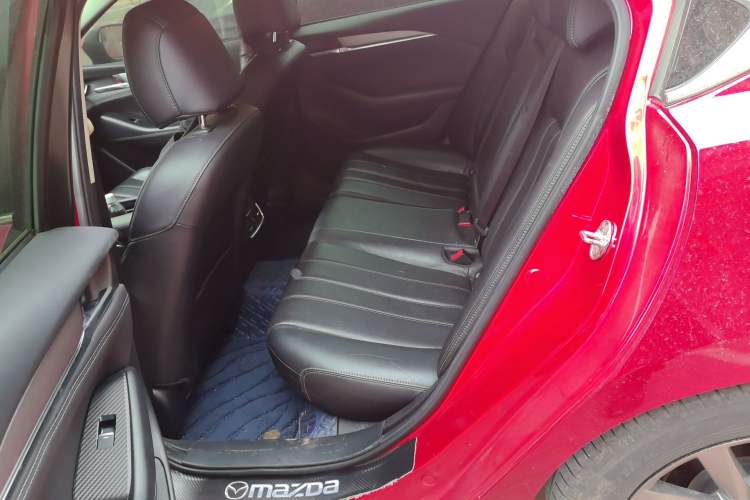 Used Mazda Atenza 2020 2.0L Blue Sky Luxury Edition