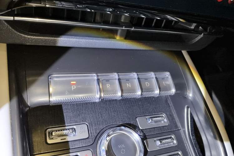 Used Lincoln Nautilus 2023 2.0T Four-Wheel Drive Zunrui Version
