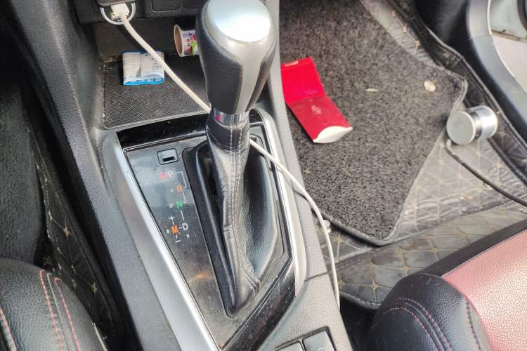 Used Toyota Levin 2017 Revised 185T CVT Elite Edition China V Standard Gear Lever