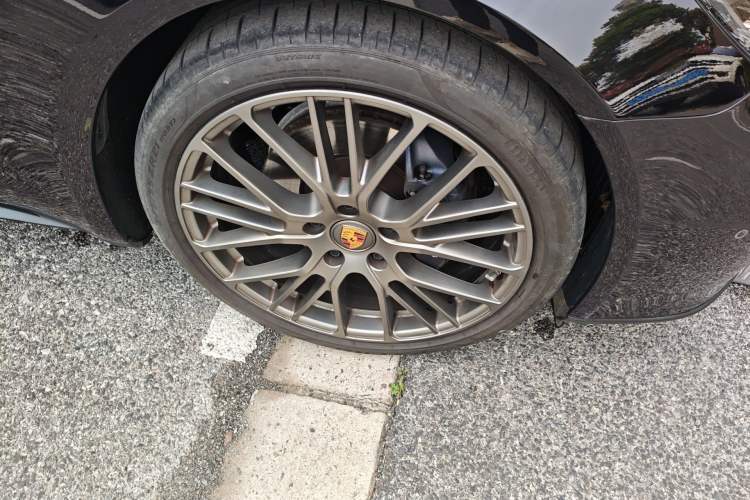 Used Porsche Panamera 2023 Facelifted Panamera 2.9T Platinum Edition