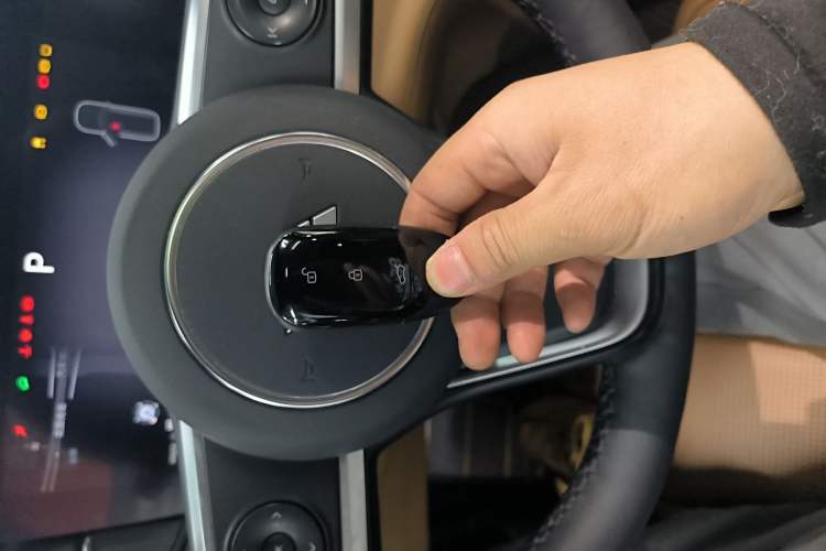 Used Li Auto ONE 2020 Extended-Range 6-Seater Version Vehicle Key