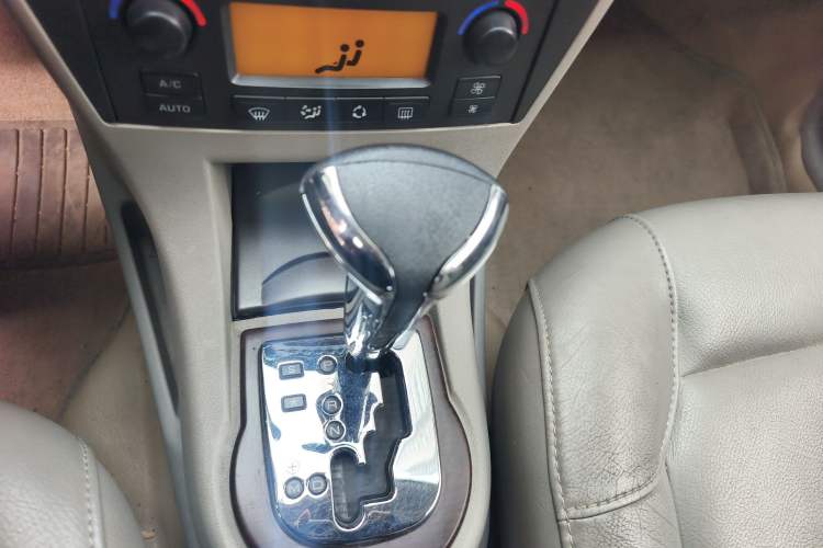 Used Citroen C-Triomphe 2006 2.0L Automatic Flagship Edition