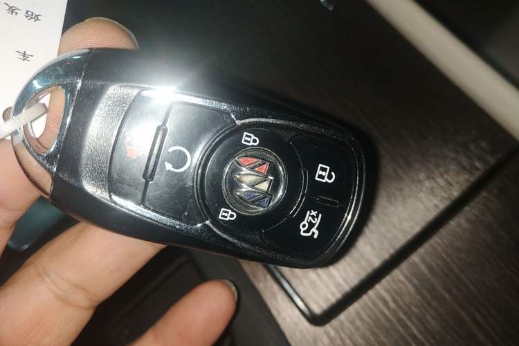 Used Buick LaCrosse 2022 Avenir Avia First Edition Interior 1