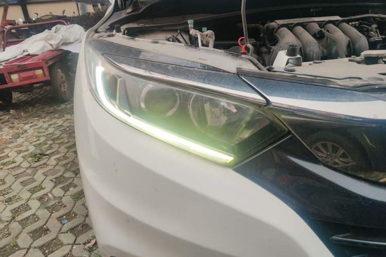 Used Honda Vezel 2020 1.5L CVT Pioneer Edition