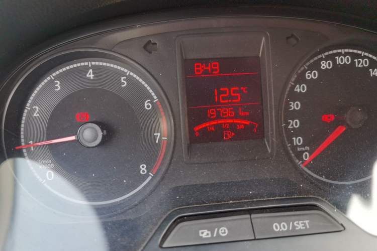 Used Volkswagen Jetta 2019 Dream Edition 1.5L Manual Fashion Version
