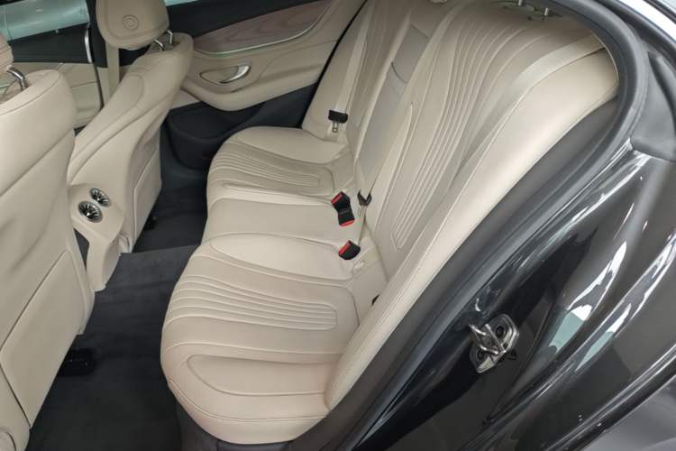Used Mercedes-Benz CLS 2020 CLS 300 Sport Edition
