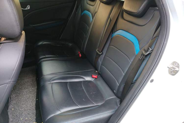 Used Dongfeng Fengon E3 2019 EV Zhiyue Model
