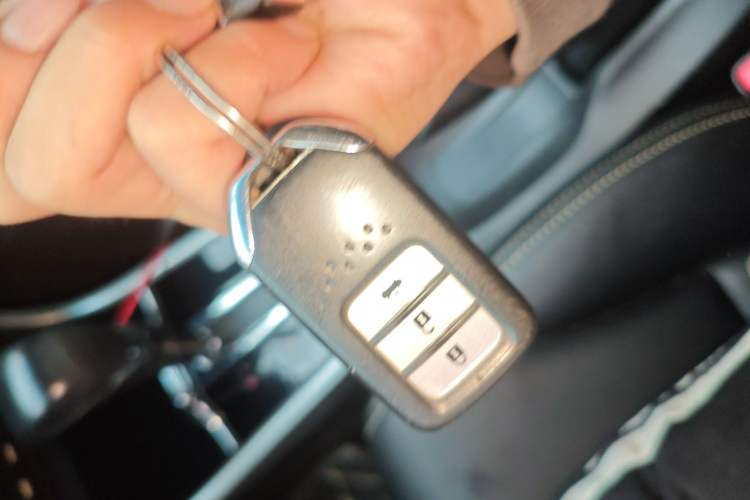 Used Honda Crider 2016 1.8L CVT Luxury Edition
