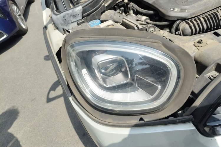 Used MINI Countryman 2022 Updated 2.0T COOPER S ALL4 Right Front Headlight