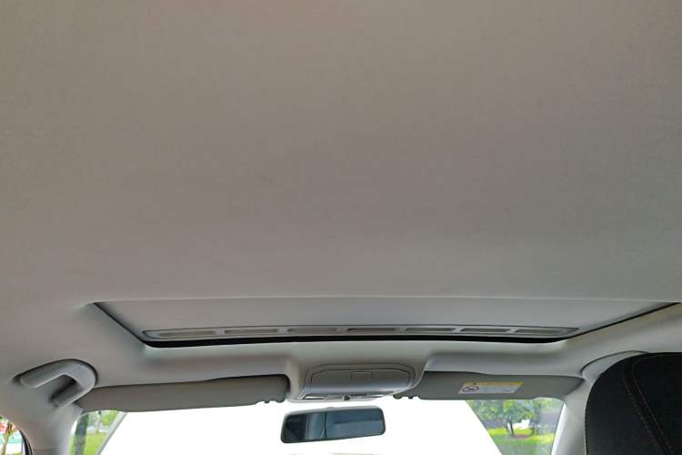 Used Volkswagen Bora 2017 1.6L Automatic Comfort Model Headliner