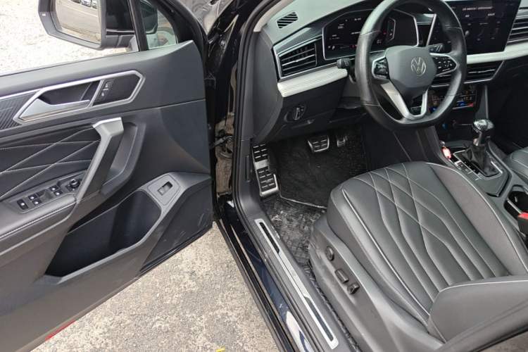 Used Volkswagen Tiguan L 2022 330TSI Automatic Two-Wheel Drive R-Line Enhanced Edition