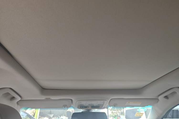 Used Cadillac XTS 2015 28T Comfort Model
