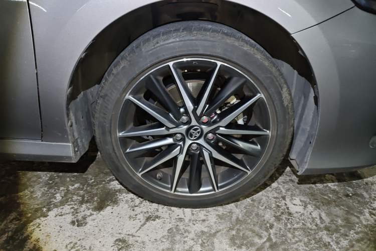 Used Toyota Camry 2021 2.5G Luxury Edition
