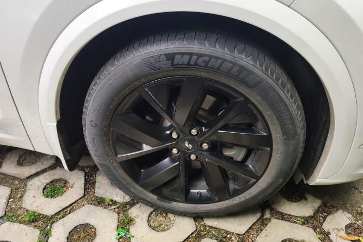 Used Li Auto L7 2023 Max model
