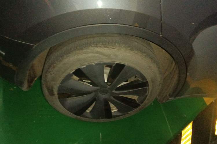 Used Tesla Model Y 2021 Standard Range Rear-Wheel Drive Version