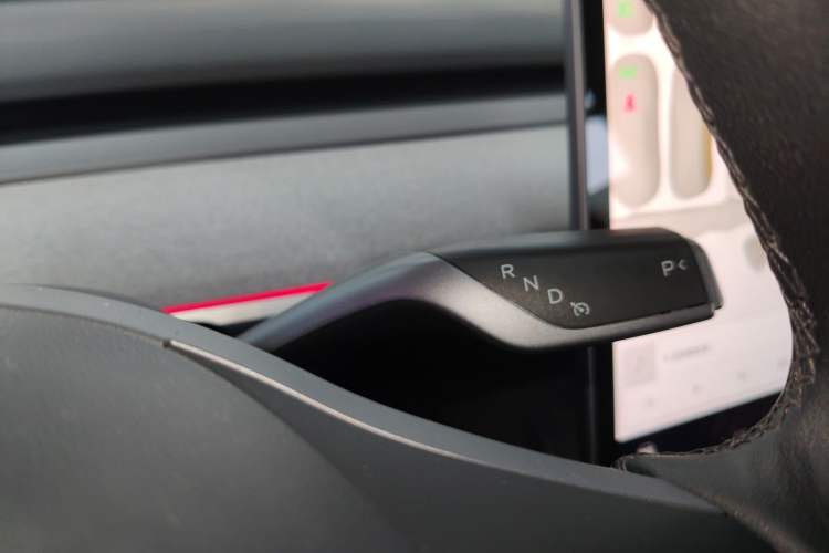 Used Tesla Model Y 2023 Rear-Wheel-Drive Version Gear Lever