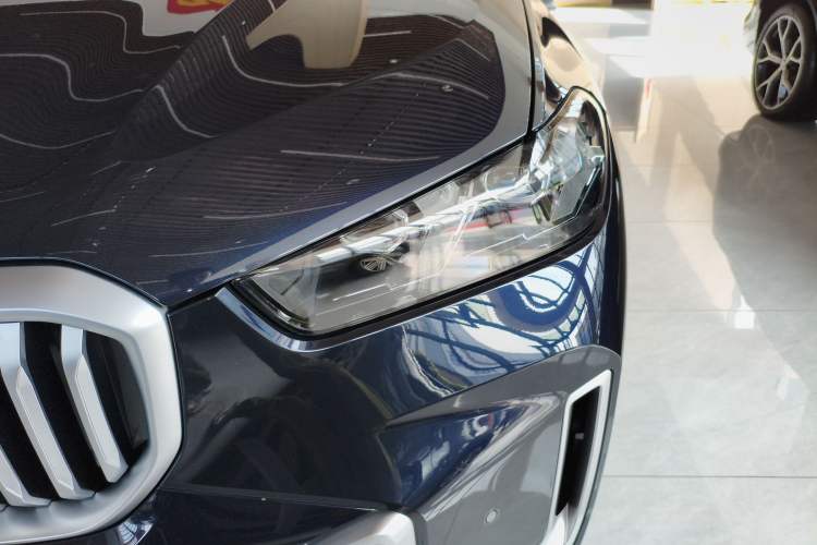 Used BMW X5 2023 xDrive 30Li Luxury M Sport Package