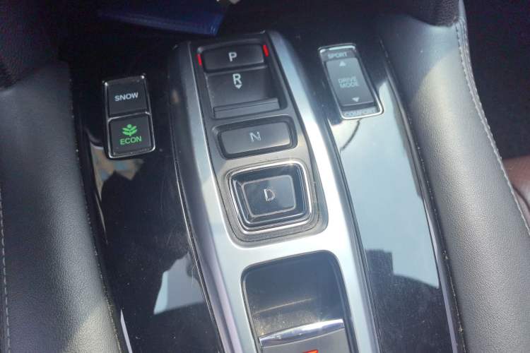 Used Honda UR-V 2017 370TURBO Four-Wheel Drive Prestige Edition China V
