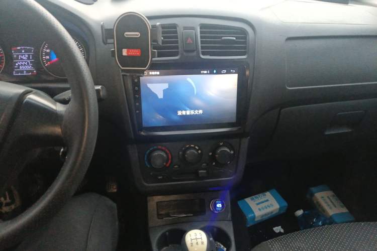 Used Dongfeng Fengon 330 2018 1.5L Manual Practical II DK15 Audio And AC Panel