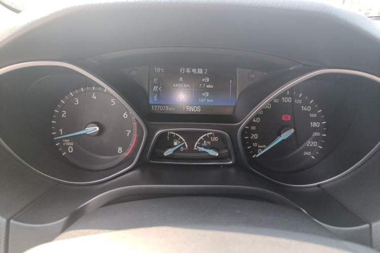 Used Ford Focus 2015 Sedan EcoBoost 180 Automatic Flagship Model