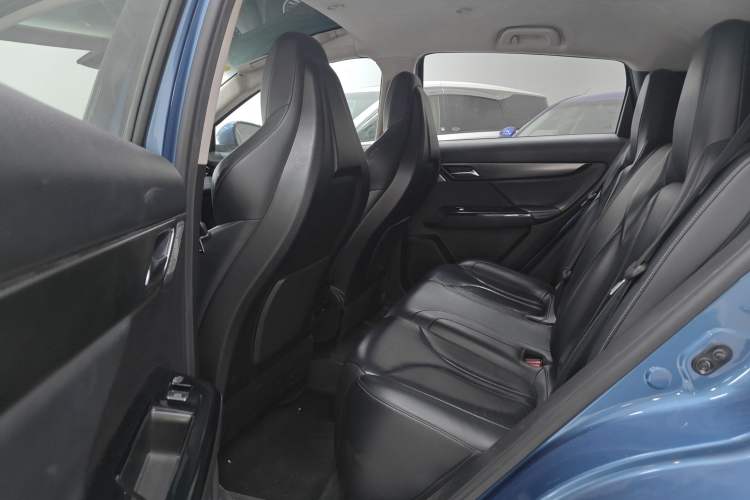 Used XPeng G3 2019 Smart Edition Interior 4