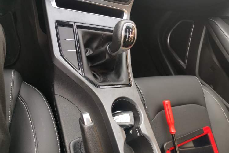 Used Geely Auto Emgrand 2021 UP 1.5L Manual Luxury Model
