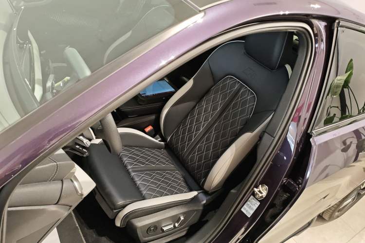 Used Audi A5L 2026 2.0T Sport quattro Left Front Seat