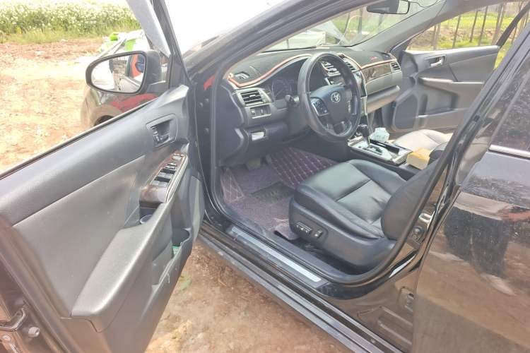 Used Toyota Camry 2015 2.0G Premier Edition