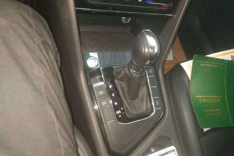 Used Volkswagen Tharu 2021 280TSI Two-Wheel Drive Comfort Edition
