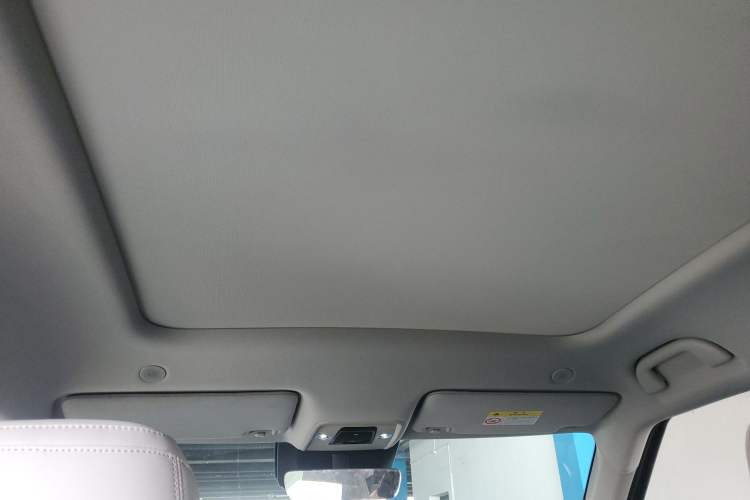 Used BYD Yuan UP 2025 Intelligent Driving Version 401 km Beyond-Range Edition
