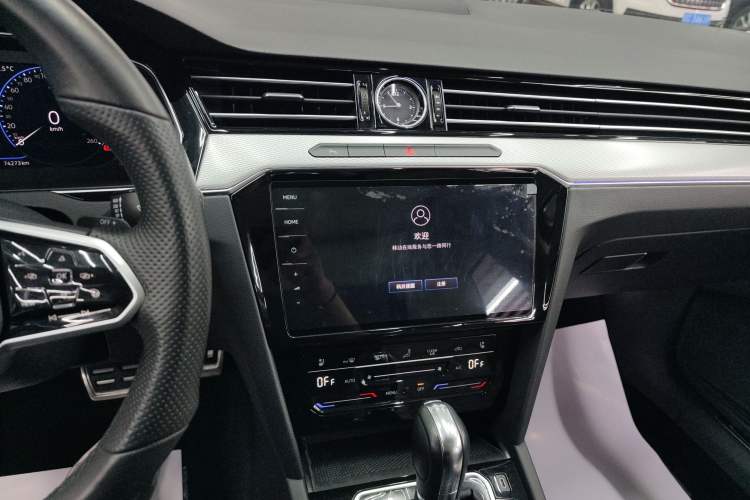 Used Volkswagen Magotan 2023 2 Million Units Commemorative Edition 330TSI DSG Luxury Version
