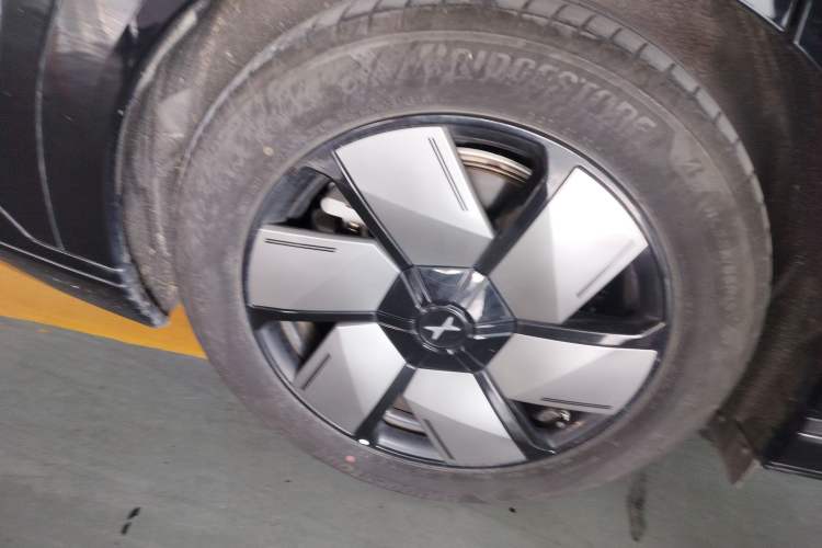 Used XPeng X9 2024 702 Ultra-Long Range Pro