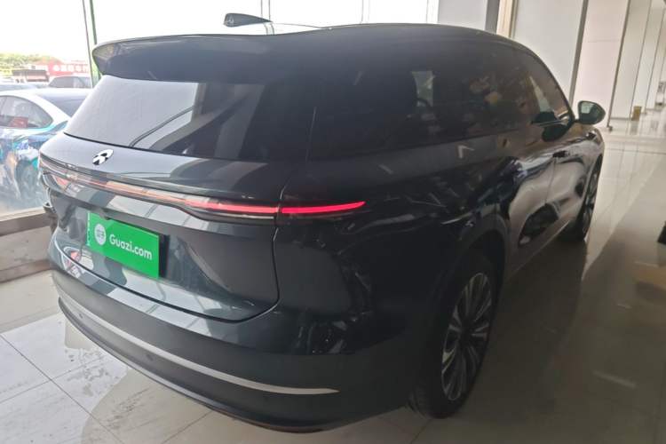 Used Nio ES8 2023 75 kWh Executive Edition Rear Right 45 Deg