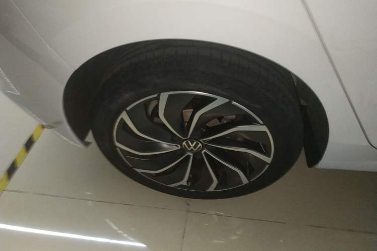 Used Volkswagen Golf 2023 Facelift 280TSI DSG Pro
