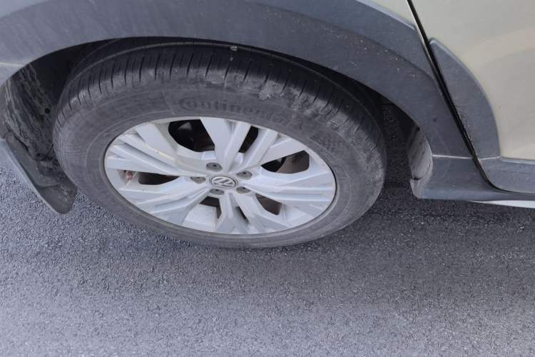 Used Volkswagen C-TREK 2017 230TSI DSG Comfort Version