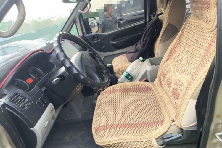 Used FORTHING Lingzhi 2016 M3L 1.6L 7-Seater Comfort Model
