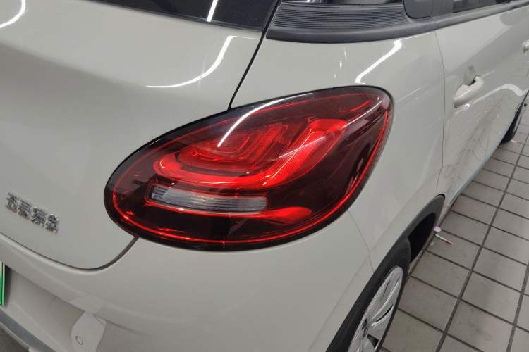 Used Wuling Bingo 2023 333 km Fast-Share Version Right Rear Taillight
